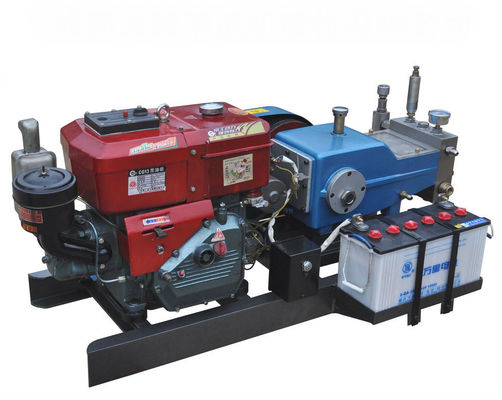 Mesin Hydro Blaster Hydro Blaster Tekanan Tinggi 750bar Dengan Penggerak Mesin Diesel