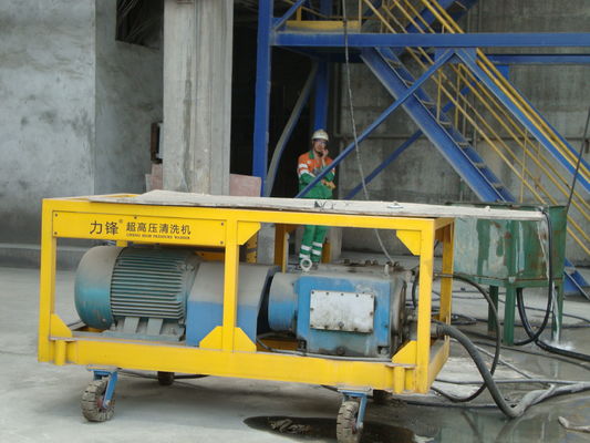 1200 Bar 132kw Pipeline Pressure Test Pump Peralatan Pengujian Tekanan Tinggi
