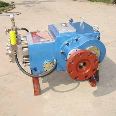 Pompa Plunger Reciprocating Tekanan Tinggi Horizontal 550 Bar 90kw Water Blaster