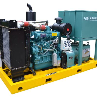 Industrial Hydro Jet Pompa Water Jet Tekanan Tinggi 500 Bar Hingga 1500 Bar