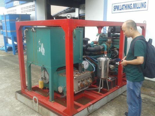 Peralatan Peledakan Hidro 90kw 1500bar Mesin Peledakan Air Industri